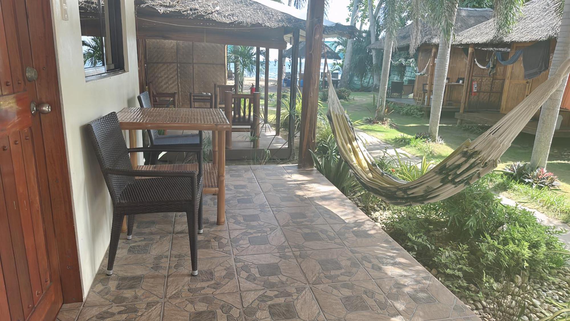 Aivymaes Divers Resort Dauin Exterior photo